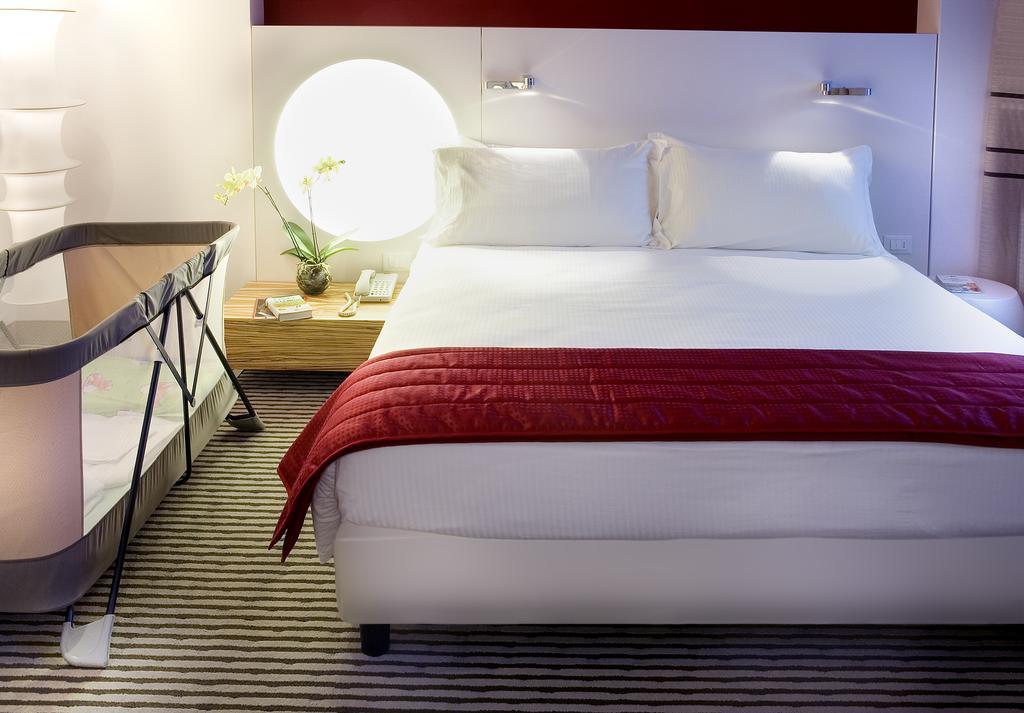The Caesar Roma Hotel Phòng bức ảnh
